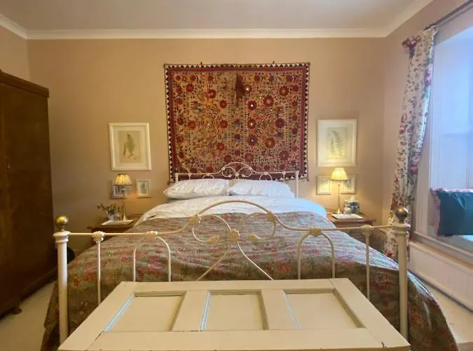 Historic House In Beatrix Potter Village בית כפרי